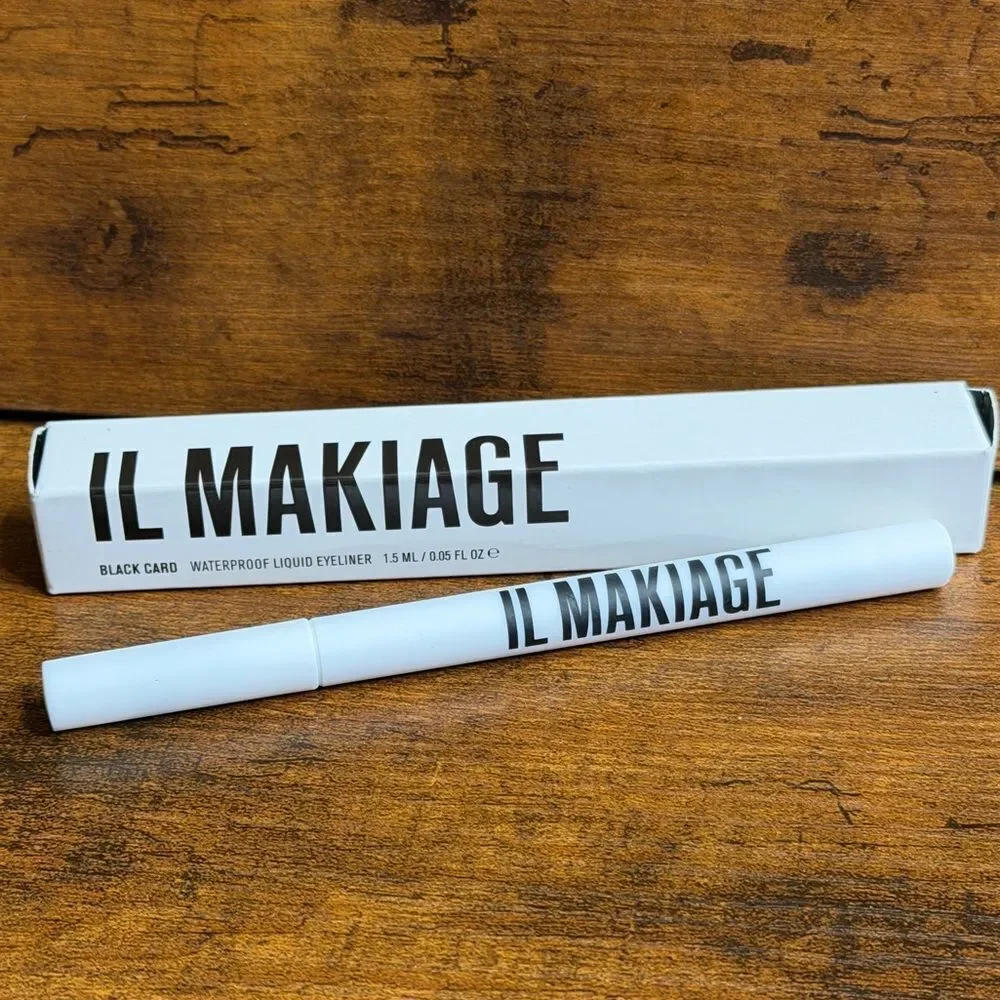 IL MAKIAGE Black Card Eye Pencil and Liner Set